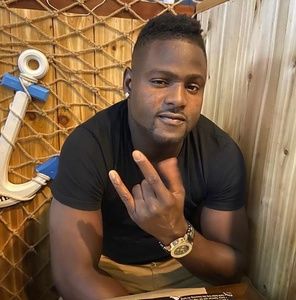 Meet your Posher, Shane